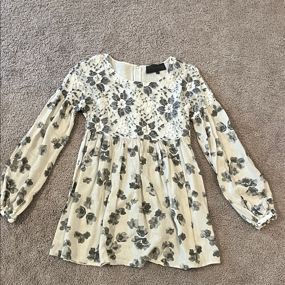 Sunday in Brooklyn Cream Tunic with Gray Floral Lace Yoke